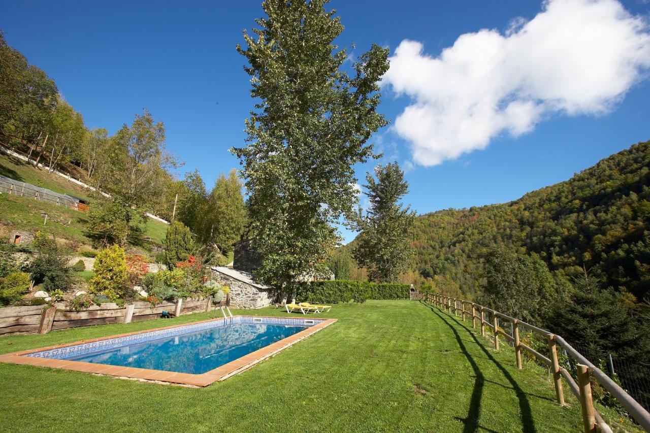 Apartamentos Rurales Les Barnedes Mollo Bagian luar foto